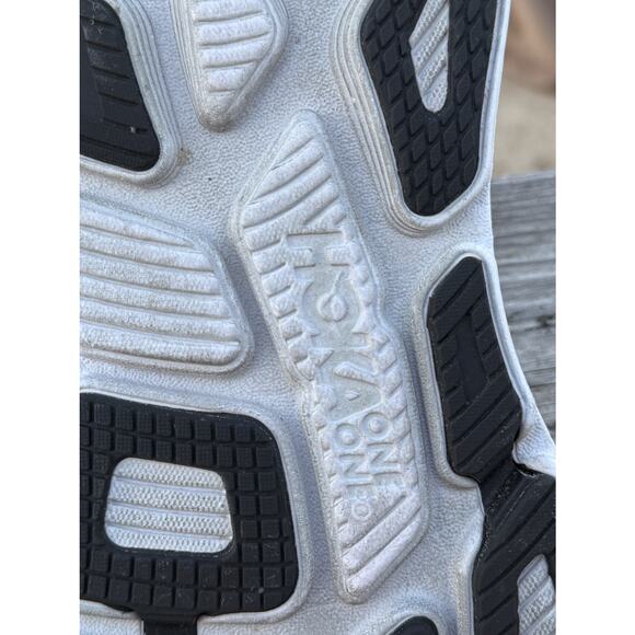 HOKA Bondi 7 Men’s Size 10 Black Athletic Shoes Comfort Walking Shoes - Picture 12 of 16